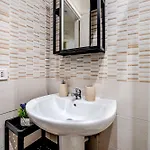 Domus Antica Trastevere Bed and Breakfast