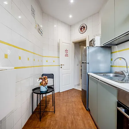 Domus Antica Trastevere 4*